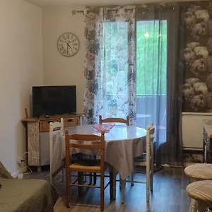 Avec Vue Sur La Montagne Appartement